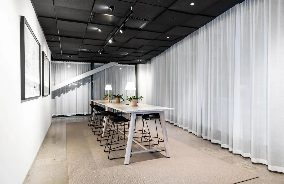 Biz Apartment Bromma-1
